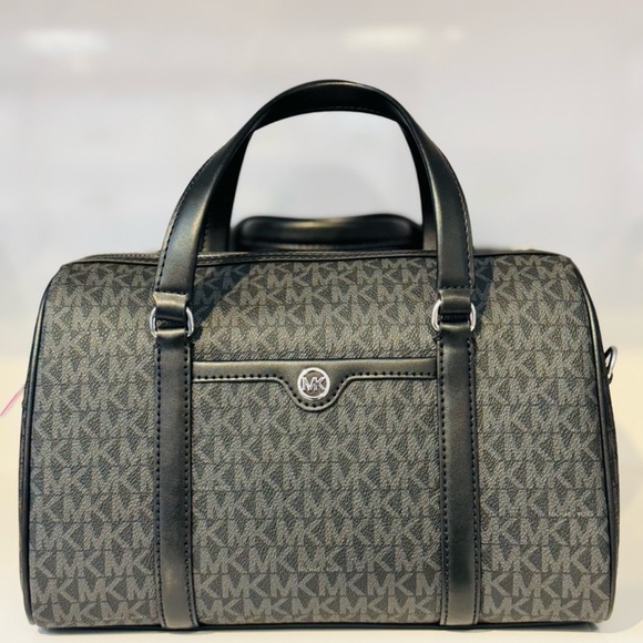 Michael Kors Medium Travel Duffle Satchel Bag Black Signature - Picture 1 of 5